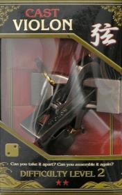 Łamigłówka Cast Violon - poziom 2/6. Wydawca: Hanayama. Dadada.pl Opakowanie Łamigłówka Cast Violon - poziom 2/6