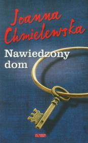 Nawiedzony dom. Autor: Joanna Chmielewska. Dadada.pl Okładka książki Nawiedzony dom