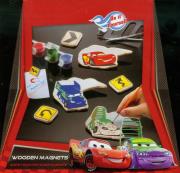 Opakowanie Cars. Drewniane magnesy