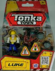 Tonka Town Luke Figurka 6 cm z akcesoriami. Wydawca: HTI. Dadada.pl Opakowanie Tonka Town Luke Figurka 6 cm z akcesoriami