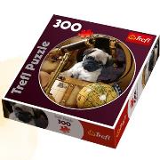 Okładka książki Puzzle 300 okrągłe Mopsik globtroter TREFL