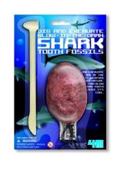 Okładka książki Świecący ząb rekina