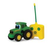 John Deere Zdalnie sterowany traktor Johnny. Wydawca: Tomy. Dadada.pl Opakowanie John Deere Zdalnie sterowany traktor Johnny
