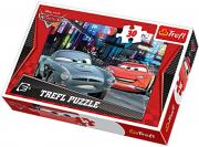 Okładka książki Puzzle 30 Auta Niebezpieczne spotkanie TREFL