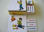 Okładka książki Bawi się...Czym?