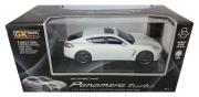 Opakowanie Porsche Panamera Turbo zdalnie sterowane skala 1:24 białe