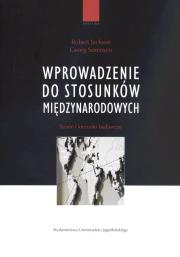 Wprowadzenie do stosunków międzynarodowych. Autor: Robert Jackson, Georg Sorensen. Dadada.pl Okładka książki Wprowadzenie do stosunków międzynarodowych