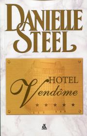 Hotel Vendome. Autor: Danielle Steel. Dadada.pl Okładka książki Hotel Vendome