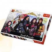 Opakowanie Puzzle 500 Przyjaciele z zakazanej wyspy TREFL