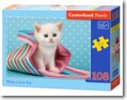 Okładka książki White Cat in Bag Puzzle 108 elementów