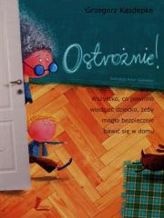 Okładka książki Ostrożnie