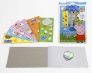 Naklejki z albumem Świnka Peppa. Wydawca: MST Toys. Dadada.pl Opakowanie Naklejki z albumem Świnka Peppa