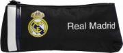 Piórnik płaski/saszetka Real Madrid. Wydawca: MST Toys. Dadada.pl Opakowanie Piórnik płaski/saszetka Real Madrid