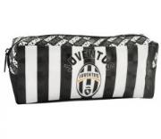 Piórnik 3D Juventus Turyn. Wydawca: Coriex. Dadada.pl Opakowanie Piórnik 3D Juventus Turyn