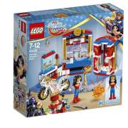 Lego DC SUPER HERO 41235 Pokój Wonder Woman. Autor: Creator. Dadada.pl Okładka książki Lego DC SUPER HERO 41235 Pokój Wonder Woman