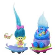 Trolls na deskorolce 2-pak. Autor: Trolls. Dadada.pl Okładka książki Trolls na deskorolce 2-pak