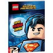 Lego DC Comics. Super Księga Zadań. Autor: Opracowanie zbiorowe. Dadada.pl Okładka książki Lego DC Comics. Super Księga Zadań