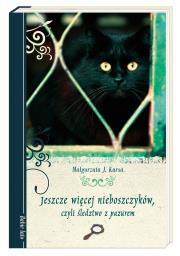 Jeszcze więcej nieboszczyków, czyli śledztwo.... Autor: Kursa Małgorzata J.. Dadada.pl Okładka książki Jeszcze więcej nieboszczyków, czyli śledztwo...