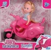 Lalka Natalia na skuterze. Wydawca: Artyk. Dadada.pl Opakowanie Lalka Natalia na skuterze