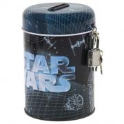 Skarbonka z kłódką Star Wars 17 DERFORM. Wydawca: Derform. Dadada.pl Opakowanie Skarbonka z kłódką Star Wars 17 DERFORM