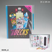 SZKICOWNIK DO PROJEKTOWANIA DESKOROLEK 7 SKILLS 8249A. Wydawca: PLUS-Z. Dadada.pl Opakowanie SZKICOWNIK DO PROJEKTOWANIA DESKOROLEK 7 SKILLS 8249A