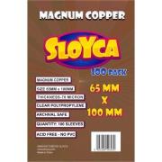 Koszulki Magnum Copper 65x100mm (100szt) SLOYCA. Wydawca: Baldar. Dadada.pl Opakowanie Koszulki Magnum Copper 65x100mm (100szt) SLOYCA