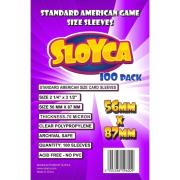 Koszulki Standard American 56x87mm (100szt) SLOYCA. Wydawca: Baldar. Dadada.pl Opakowanie Koszulki Standard American 56x87mm (100szt) SLOYCA
