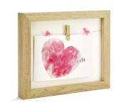 Ramka LED na zdjęcie z hasłem Kocham. Wydawca: Jawi. Dadada.pl Opakowanie Ramka LED na zdjęcie z hasłem Kocham