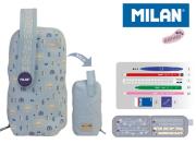 Multipiórnik MILAN owalny z 4 piórnikami BERRYWOOD niebieski. Wydawca: MILAN. Dadada.pl Opakowanie Multipiórnik MILAN owalny z 4 piórnikami BERRYWOOD niebieski