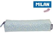 Piórnik MILAN mini kwadratowy Berrywood niebieski. Wydawca: MILAN. Dadada.pl Opakowanie Piórnik MILAN mini kwadratowy Berrywood niebieski