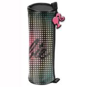 Piórnik tuba Barbie w graficzne wzory. Wydawca: Paso. Dadada.pl Opakowanie Piórnik tuba Barbie w graficzne wzory
