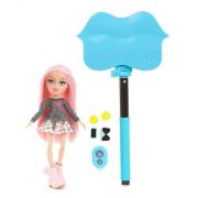 Opakowanie Bratz SelfieStick with Doll - Cloe