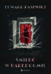 Okładka książki Śmierć w darkroomie