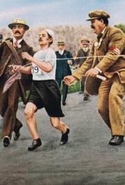 Igrzyska Lekkoatletów Tom 4 Ateny 1906 Londyn 1908. Autor: Grinberg Daniel, Parczewski Adam. Dadada.pl Okładka książki Igrzyska Lekkoatletów Tom 4 Ateny 1906 Londyn 1908