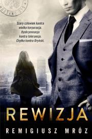 Rewizja (pocket). Autor: Remigiusz Mróz. Dadada.pl Okładka książki Rewizja (pocket)