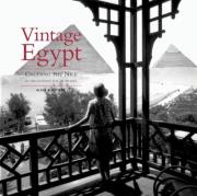 Vintage Egypt Cruising the Nile in the Golden Age of Travel. Autor: Blottiere Alain. Dadada.pl Okładka książki Vintage Egypt Cruising the Nile in the Golden Age of Travel