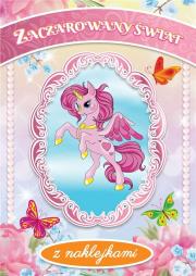 Zaczarowany świat. Autor:   Praca zbiorowa. Dadada.pl Okładka książki Zaczarowany świat