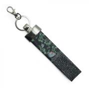 MN Metamorphosis Brelok do kluczy. Wydawca: Make Notes. Dadada.pl Opakowanie MN Metamorphosis Brelok do kluczy