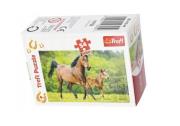 Puzzle 54 mini Świat koni 2 TREFL. Wydawca: Trefl. Dadada.pl Opakowanie Puzzle 54 mini Świat koni 2 TREFL