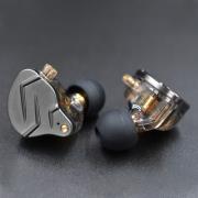 KZ ACOUSTICS SŁUCHAWKI DOKANAŁOWE SZARE Z MIKROFONEM ZSN PRO GREY. Wydawca: Bookzwami.pl. Dadada.pl Opakowanie KZ ACOUSTICS SŁUCHAWKI DOKANAŁOWE SZARE Z MIKROFONEM ZSN PRO GREY