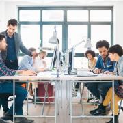 Opakowanie Mysz Logitech M220 910-004880 (optyczna; 1000 DPI; kolor czerwony)