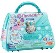 Aquabeads Zestaw Deluxe z walizeczką. Wydawca: Epoch. Dadada.pl Opakowanie Aquabeads Zestaw Deluxe z walizeczką