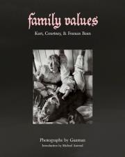 Family Values. Autor: Guzman, Azerrad Michael. Dadada.pl Okładka książki Family Values