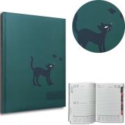 Kalendarz 2024 A5 dzienny z registrami Kot Zieleń. Wydawca: EV-Corp. Dadada.pl Opakowanie Kalendarz 2024 A5 dzienny z registrami Kot Zieleń