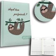 Kalendarz 2024 B6 dzienny sb/nd razem leniwiec CH. Wydawca: EV-Corp. Dadada.pl Opakowanie Kalendarz 2024 B6 dzienny sb/nd razem leniwiec CH