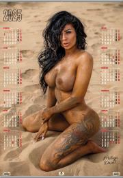 Opakowanie Kalendarz 2025 dziewczyna plakatowy B1 listwowany KP-B1 VP.11