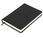 Kalendarz książkowy 2023 A5 czarny EASY. Wydawca: Easy Stationery. Dadada.pl Opakowanie Kalendarz książkowy 2023 A5 czarny EASY