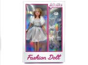 Opakowanie Lalka 29cm ze zginalnymi nogami z akcesoriami