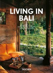 Okładka książki Living in Bali. 40th Ed.