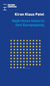 Najkrótsza historia Unii Europejskiej. Autor: Kiran Klaus Patel. Dadada.pl Okładka książki Najkrótsza historia Unii Europejskiej